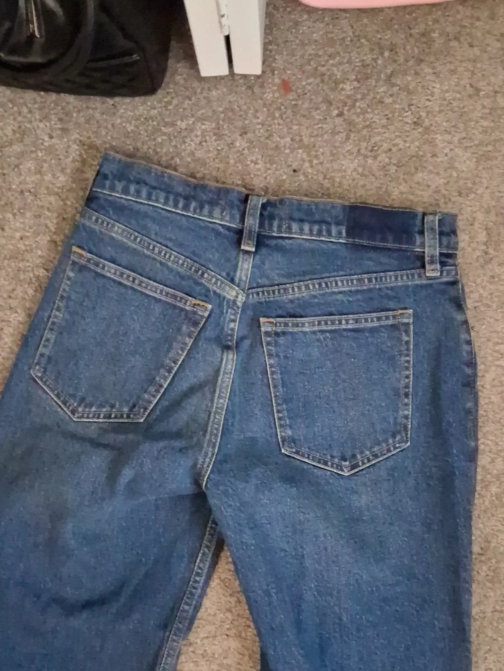 A&F High Rise Jeans - Picture 7 of 8